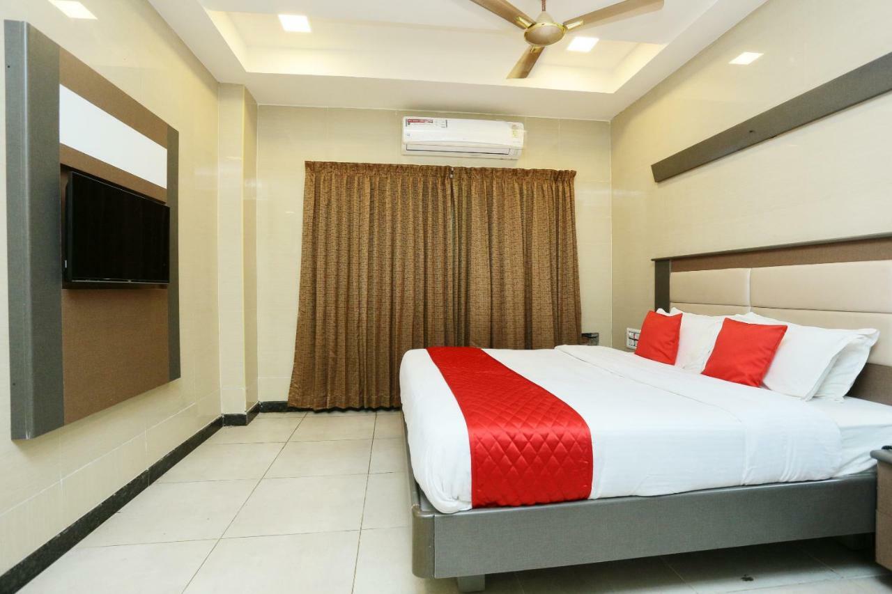 Oyo 18808 Hotel Rsn International Rāmeswaram Екстериор снимка